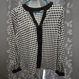Fifth Sun Black and White Women's Blouse